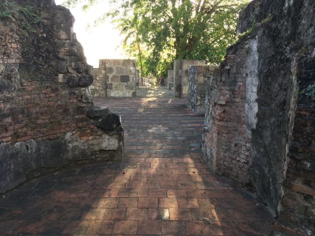 Theatre2StPierre.small